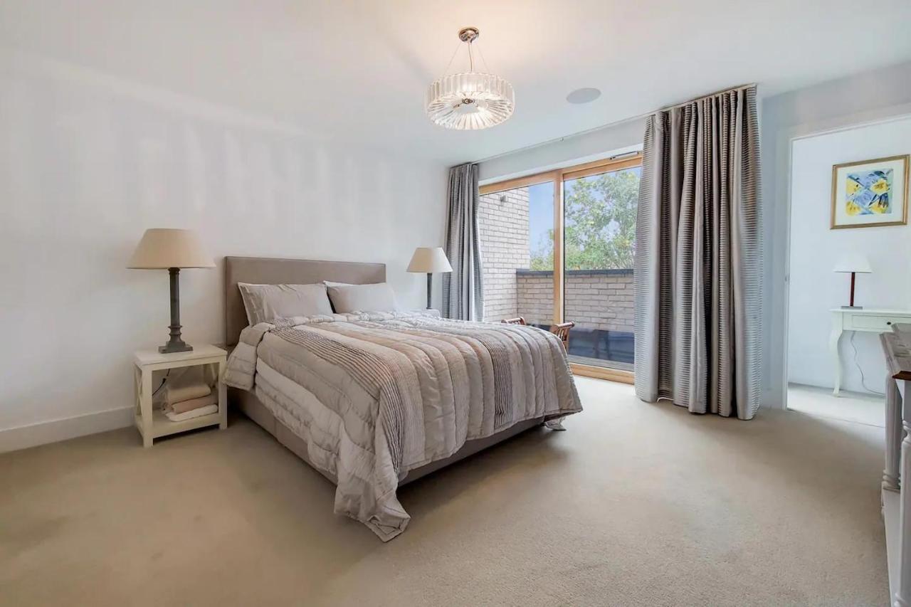 Vw5 - Luxury 3 Bed Townhouse With Parking - By Short Stories Hébergement de vacances